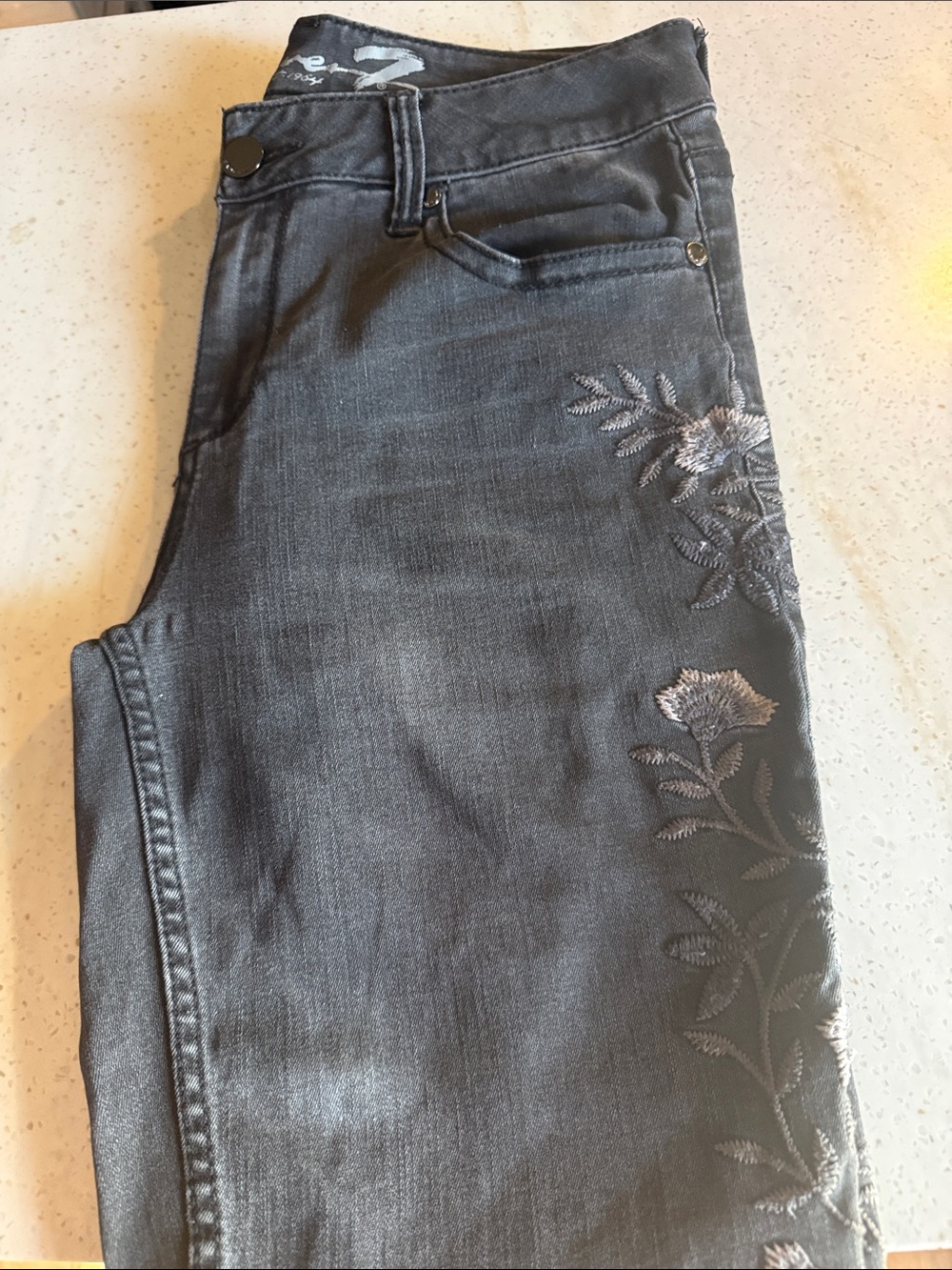 Seven7 Dark Gray Skinny Jeans with Floral Embroidery
